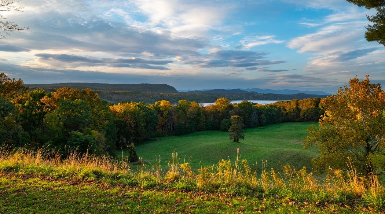 Vanderbilt Mansion autumn view